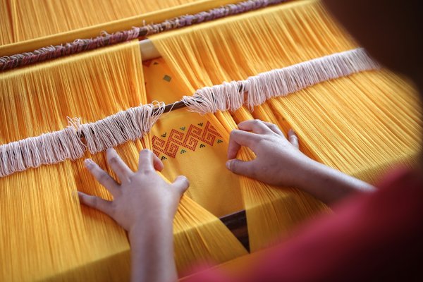 Où trouver des stages de tissage traditionnel avec des artisans en Éthiopie ?